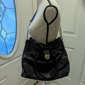 Michael Kors - Black Leather Shoulder Bag